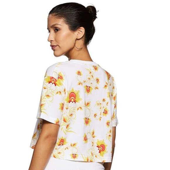 Nike Tee Cropped Tshirt Womens Floral Short Sleeve‎ Size M Crew Neck - Picture 2 of 9
